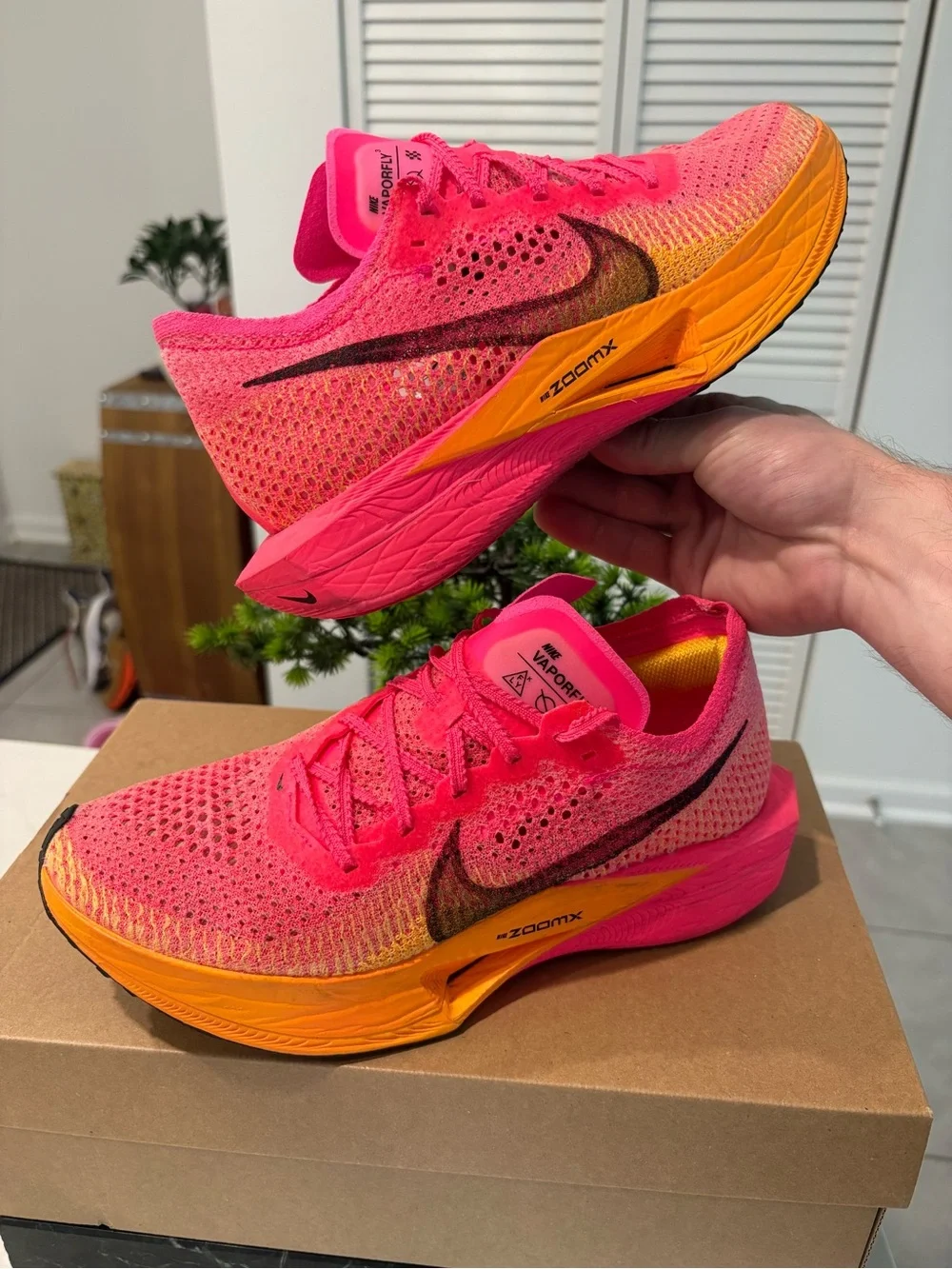 Nike Women's ZoomX Racing Shoe - Bright Pink/Orange